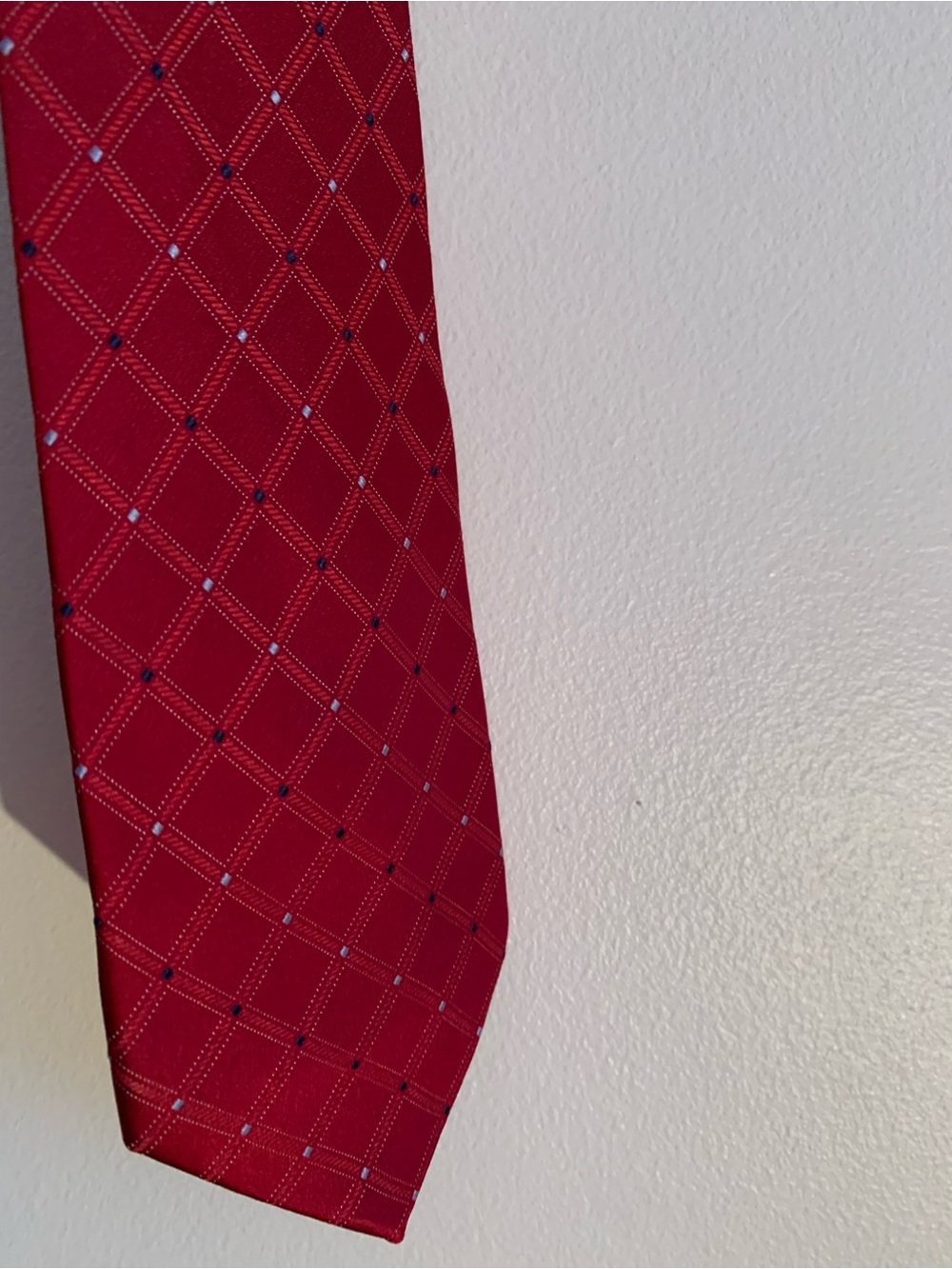 Nautica  , Men's Red Diamond-Pattern 100% silk tie